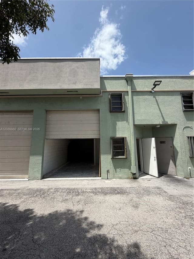 12290 SW 131st Avenue 14, Miami, FL 33186