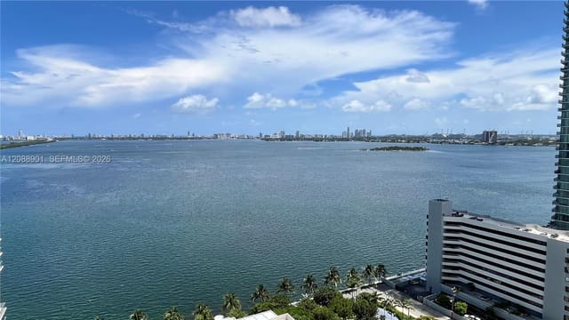 650 NE 32nd Street 2003, Miami, FL 33137
