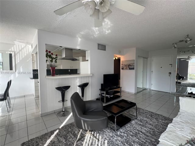 200 172nd Street 522, Sunny Isles Beach, FL 33160
