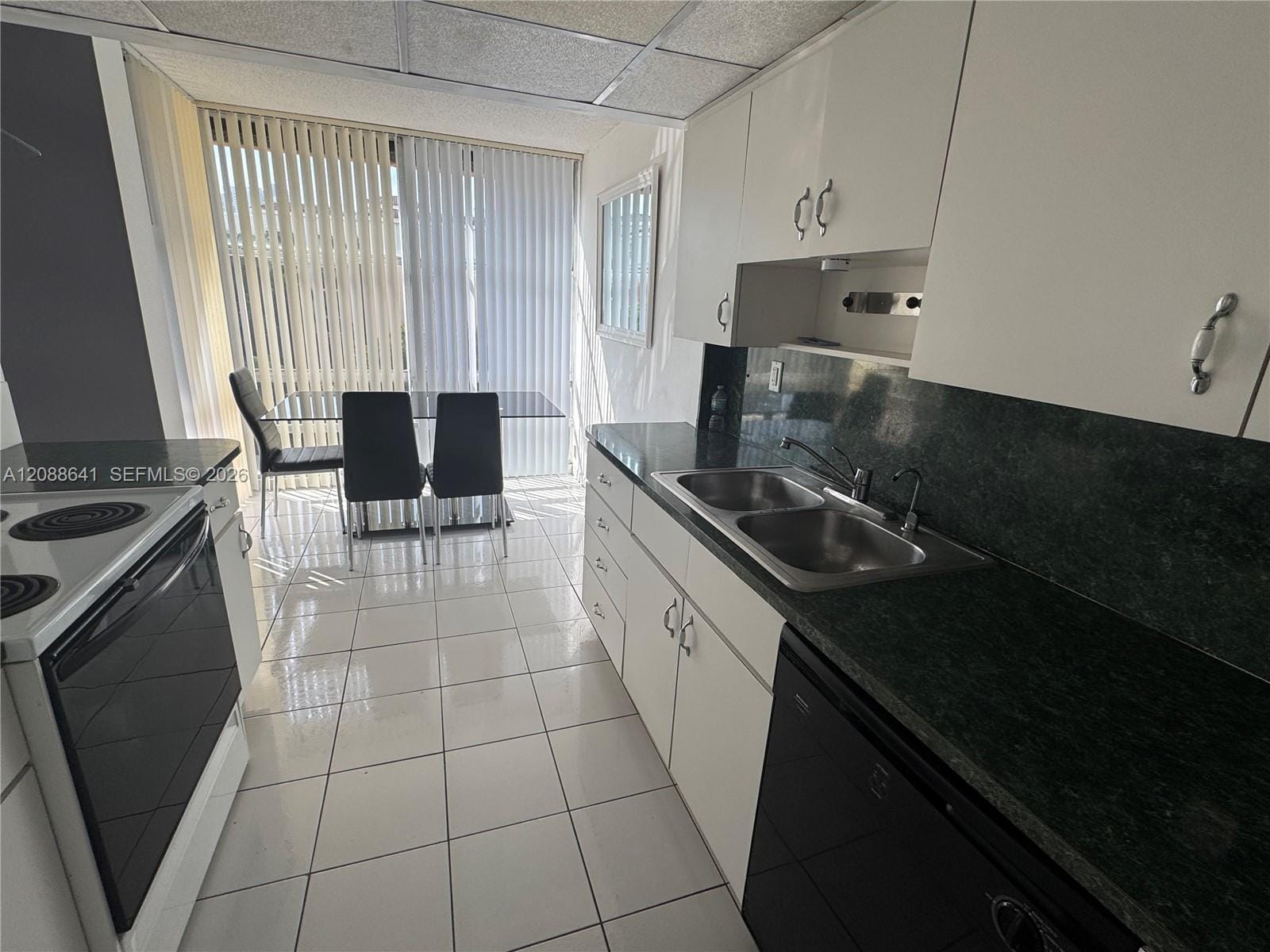 200 172nd Street 522, Sunny Isles Beach, FL 33160 photo 5