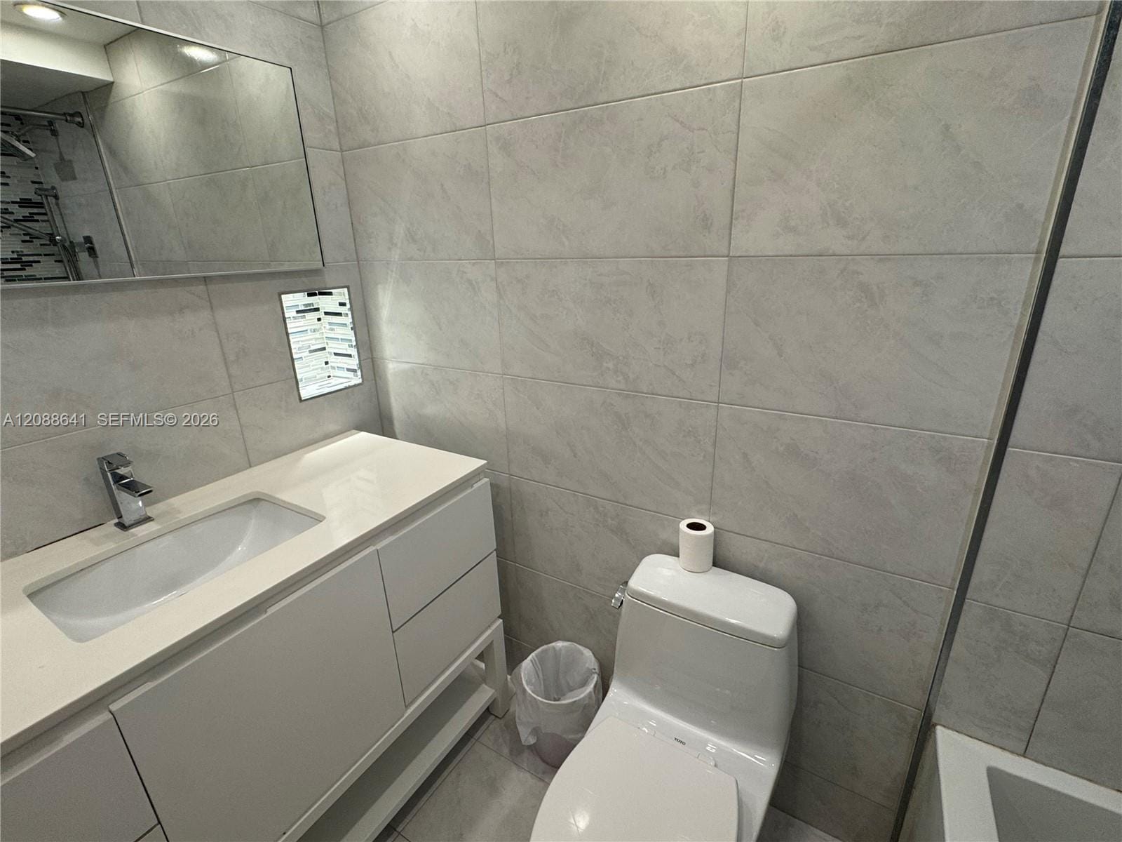 200 172nd Street 522, Sunny Isles Beach, FL 33160 photo 7