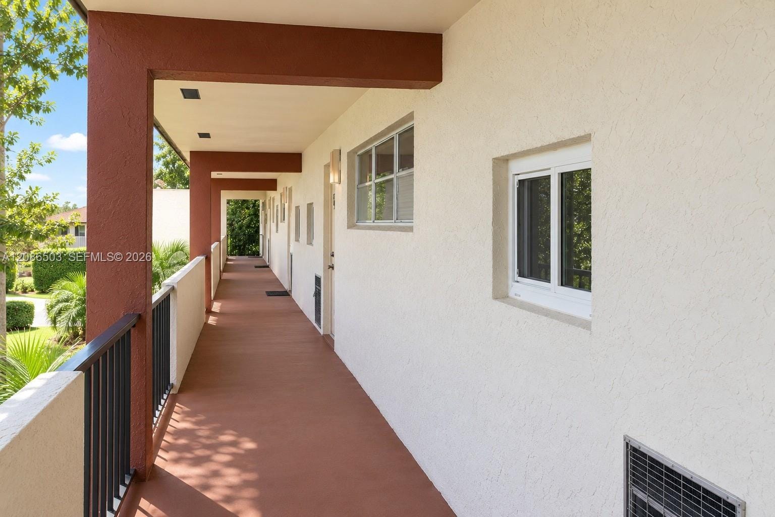 400 S Hollybrook Drive 306, Pembroke Pines, FL 33025 photo 6