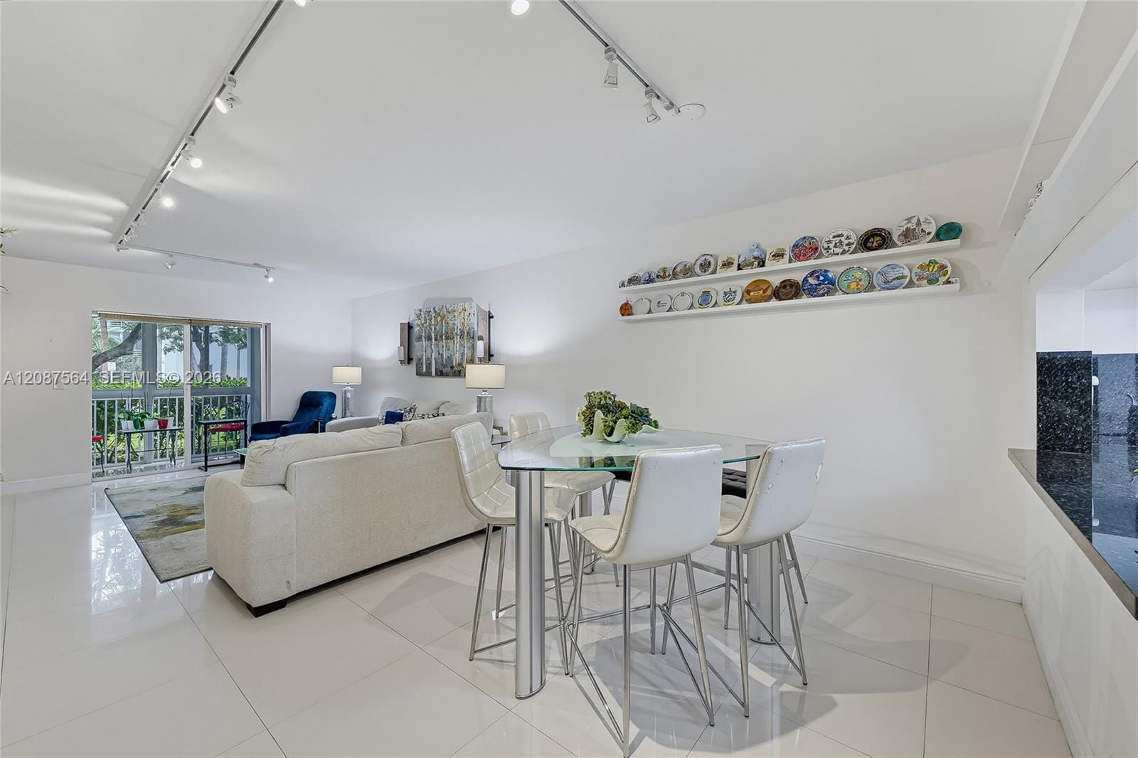 240 Galen Drive 110, Key Biscayne, FL 33149 photo 11