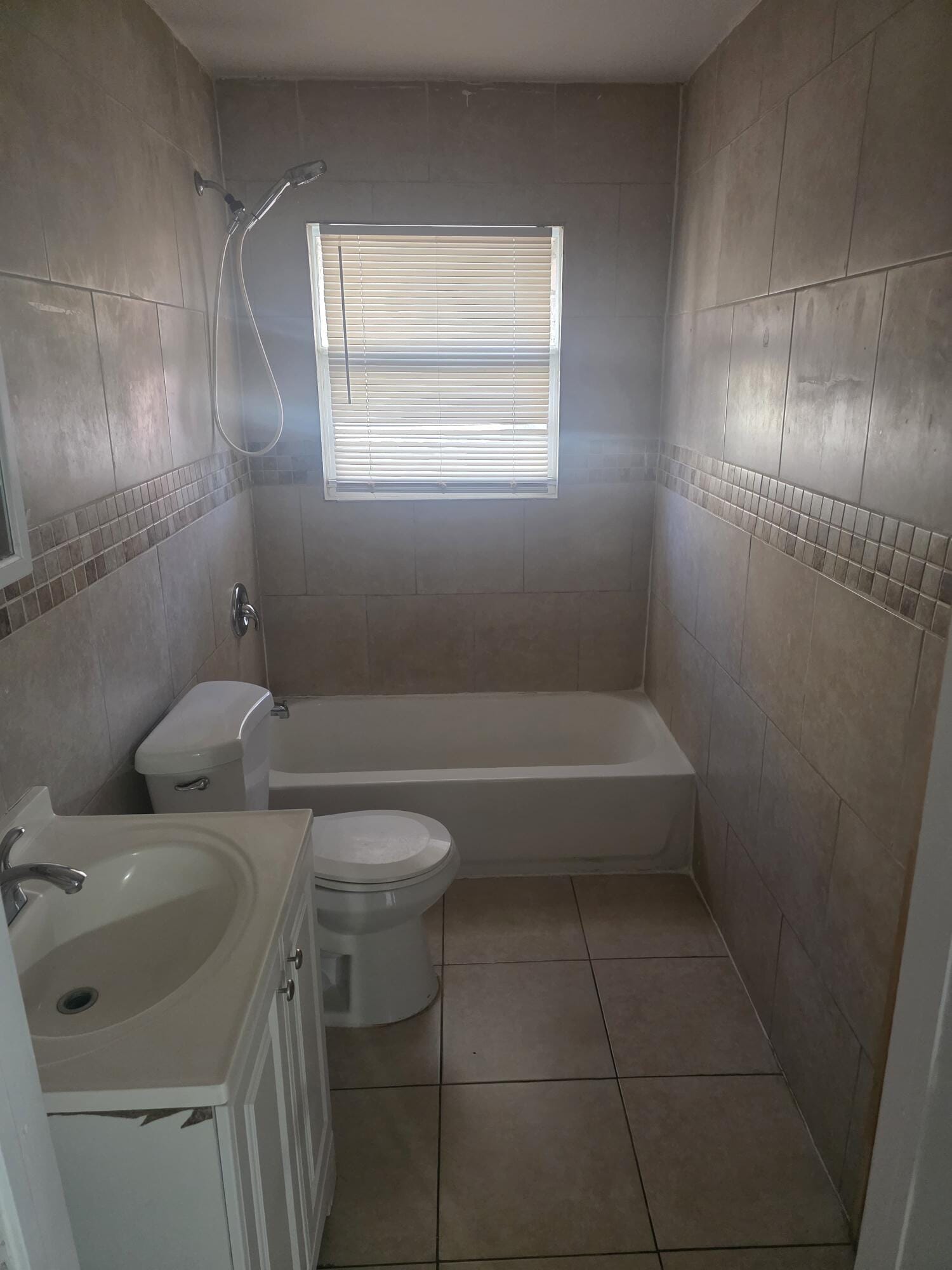 2028 Funston Street Apt 2 — photo 7