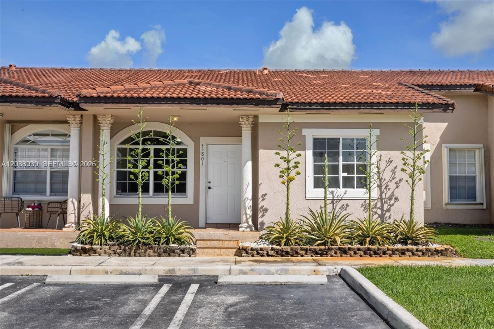 13801 SW 170th Terrace — photo 1