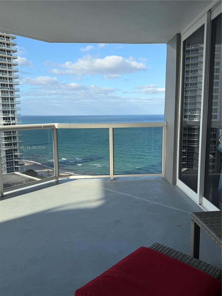 6301 Collins Avenue 2108 — photo 2