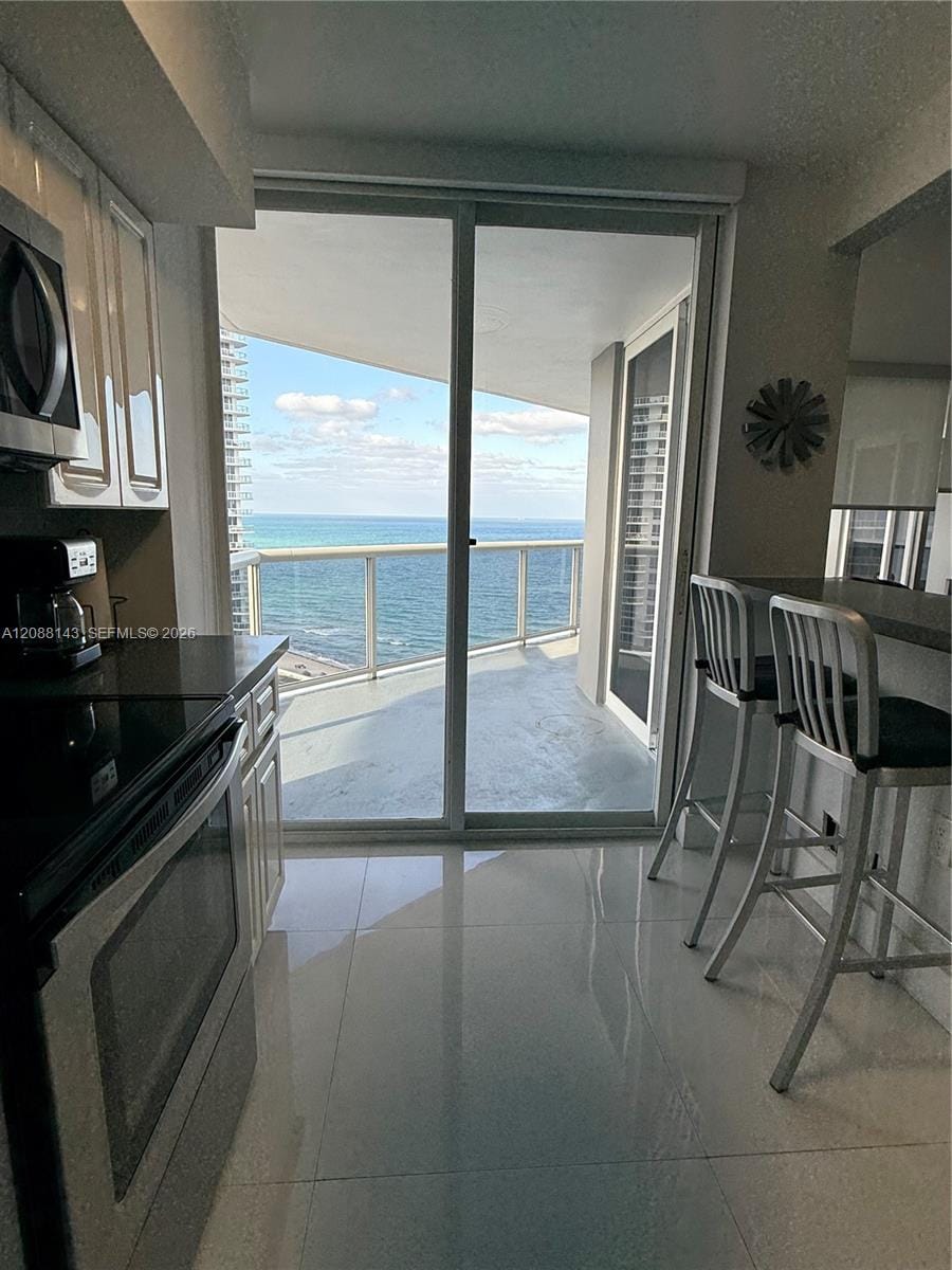 6301 Collins Avenue 2108, Miami Beach, FL 33141 photo 19
