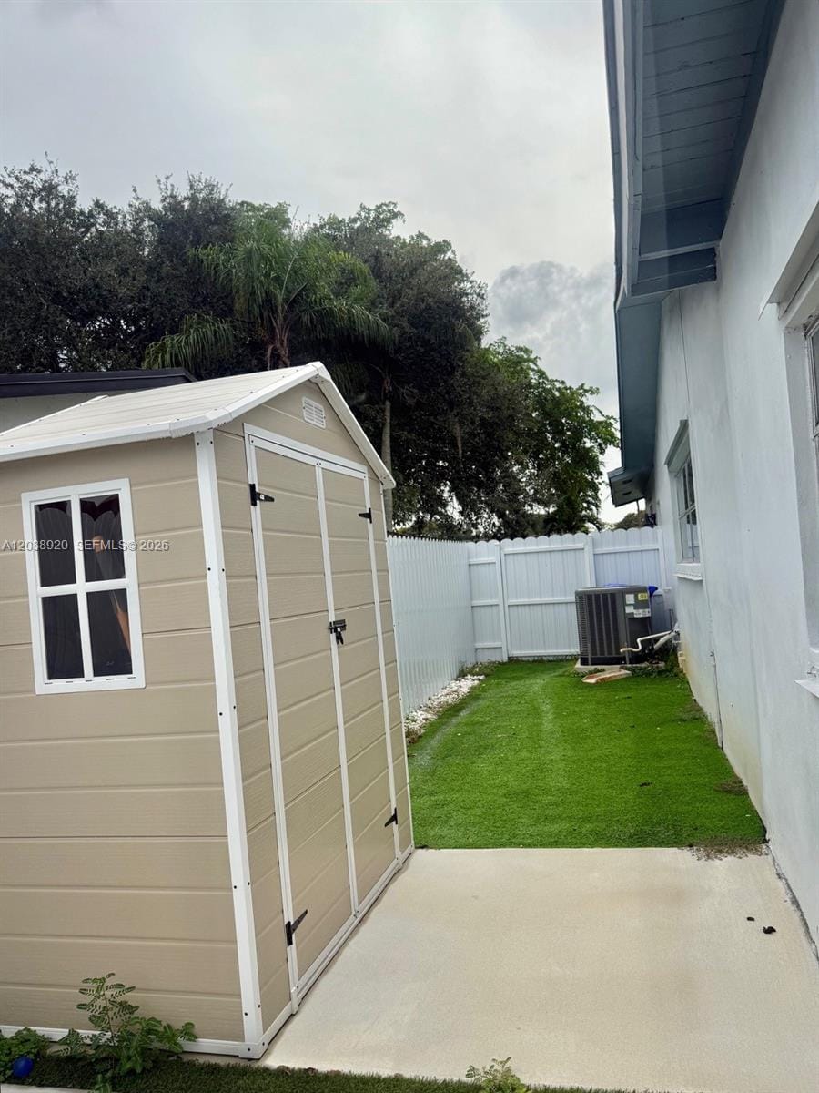 1401 NW 122nd Avenue, Pembroke Pines, FL 33026 photo 21