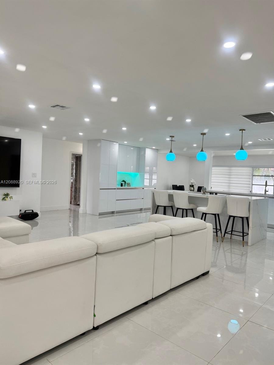 1401 NW 122nd Avenue, Pembroke Pines, FL 33026 photo 5