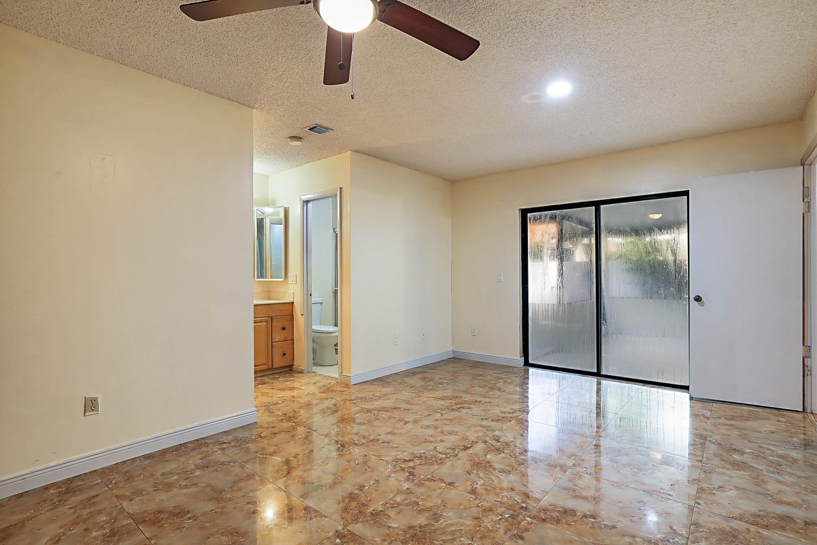 2780 NORFOLK PINE Court, Lake Worth, FL 33462 photo 16