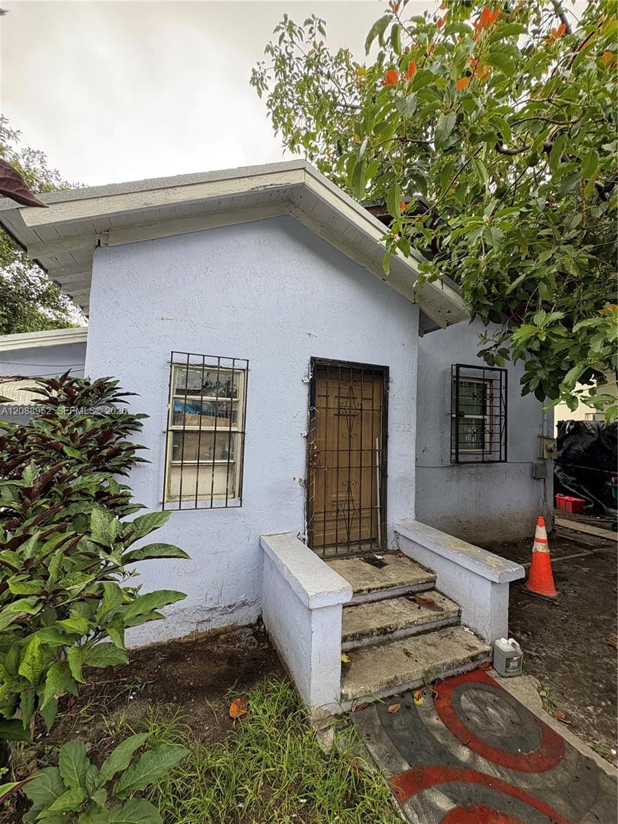 7822 NE Miami Court — photo 1