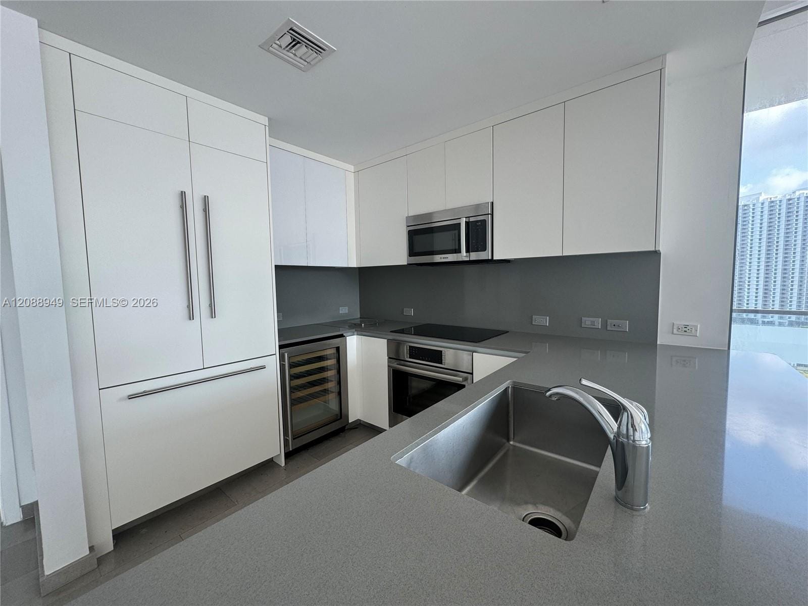 88 SW 7th Street 1711, Miami, FL 33130 photo 20