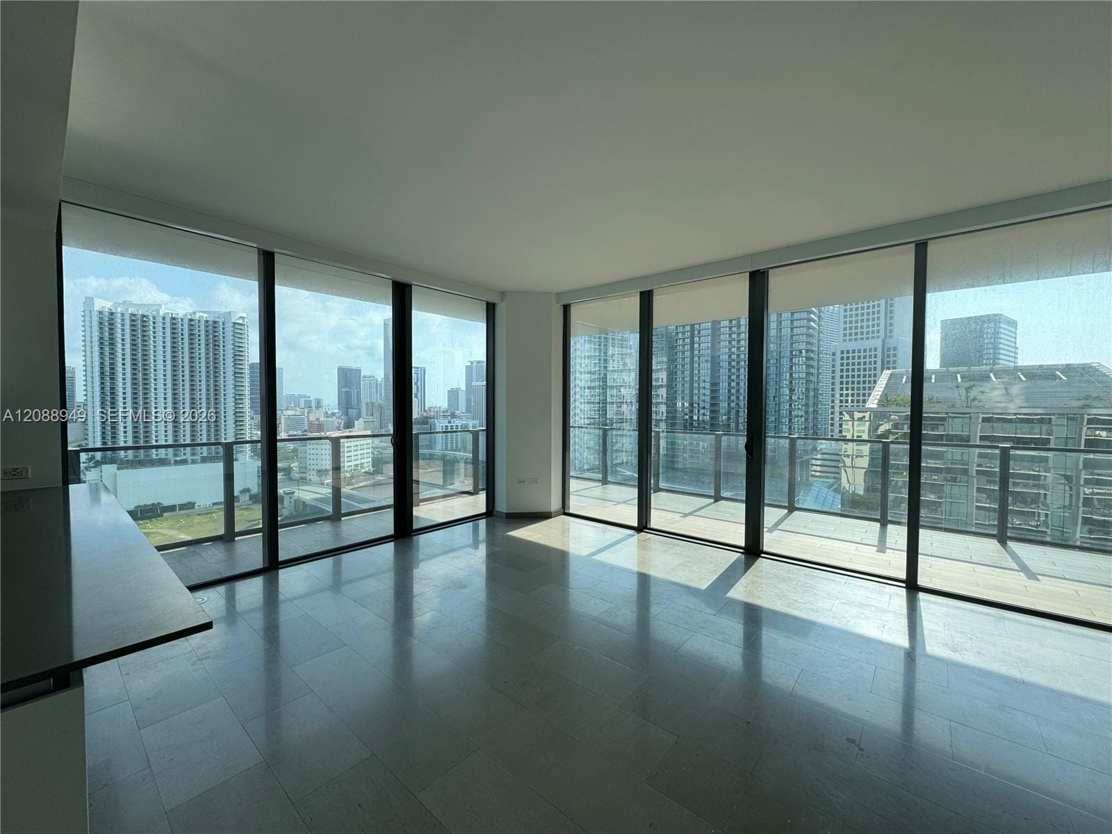 88 SW 7th Street 1711, Miami, FL 33130 photo 22