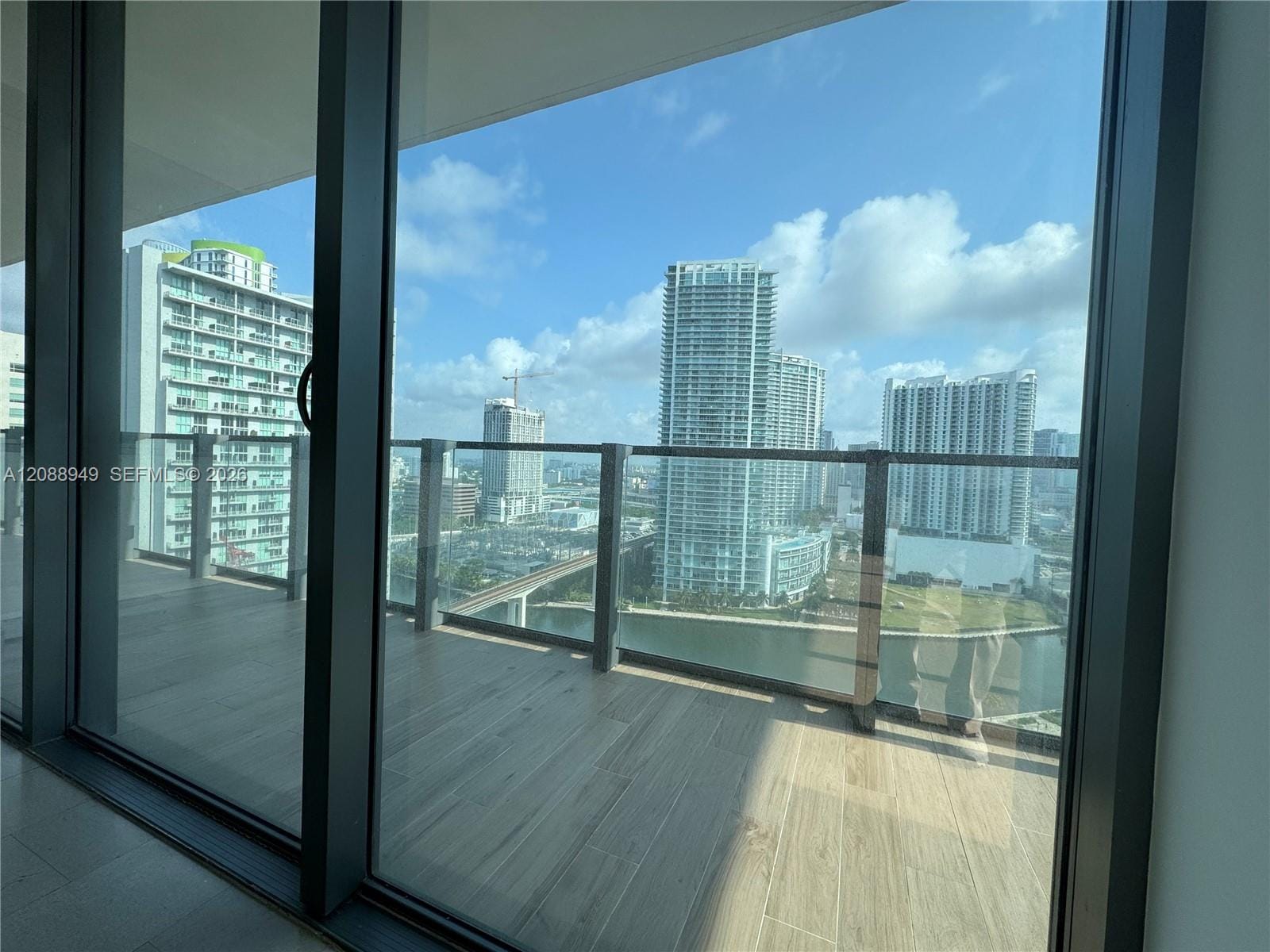 88 SW 7th Street 1711, Miami, FL 33130 photo 23