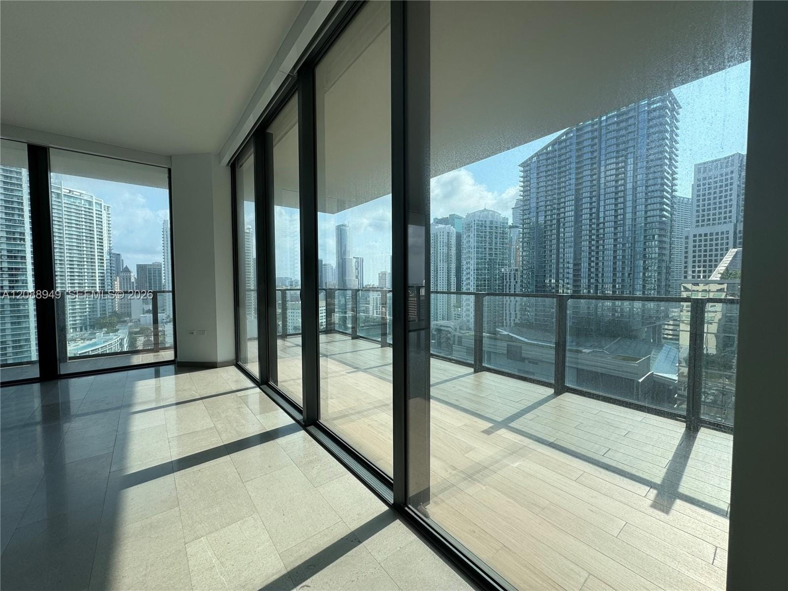 88 SW 7th Street 1711, Miami, FL 33130 photo 24