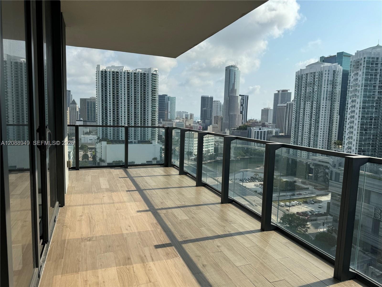 88 SW 7th Street 1711, Miami, FL 33130 photo 10