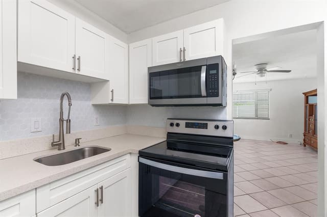 418 S CYPRESS Road 106, Pompano Beach, FL 33060