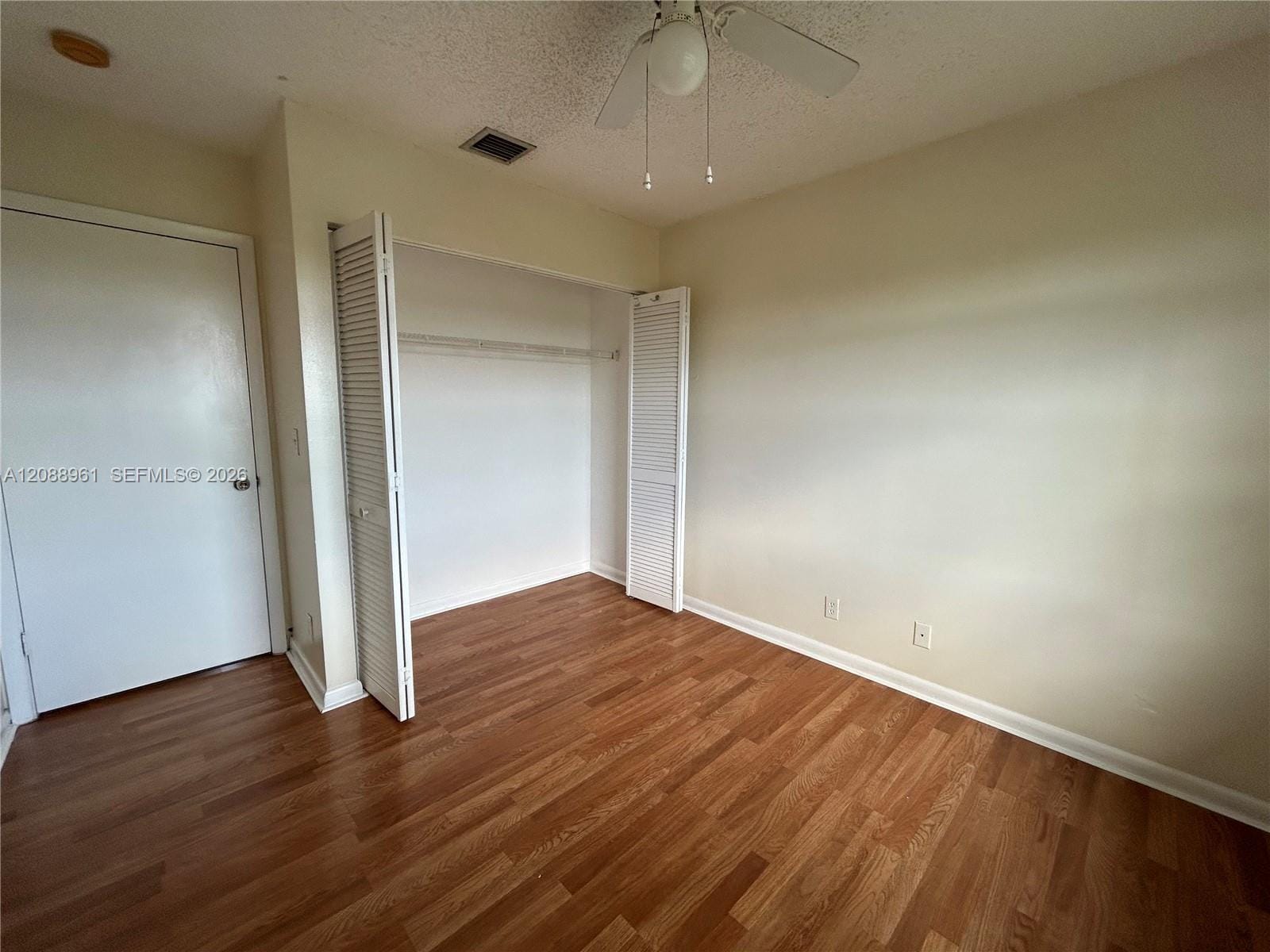 910 E Cypress Way E, Palm Springs, FL 33406 photo 14