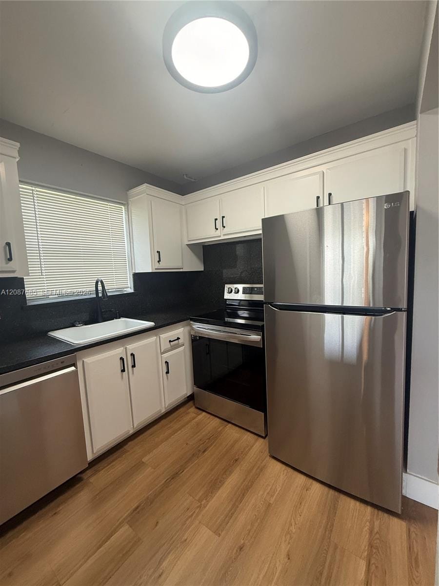 21 Windsor B 21, West Palm Beach, FL 33417 photo 4