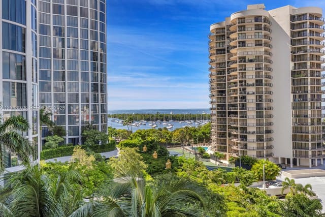 2831 S Bayshore Drive 702, Miami, FL 33133