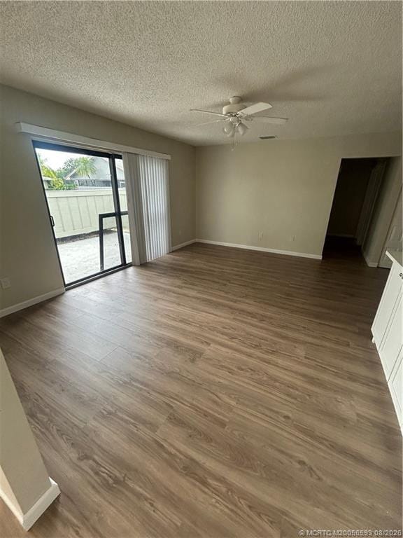 4015 NW Cinnamon Tree Circle — photo 5