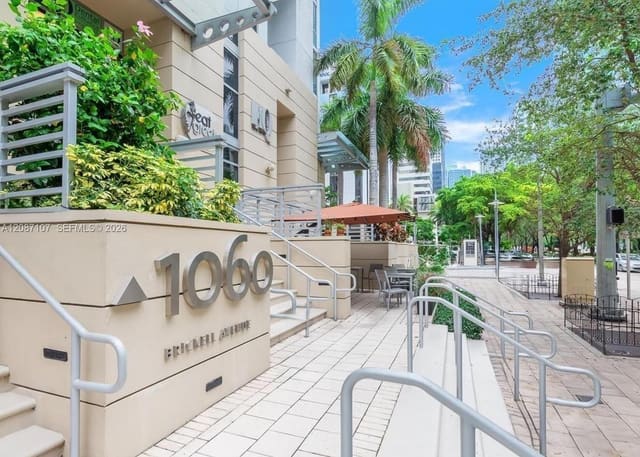 1060 Brickell Avenue 2909, Miami, FL 33131