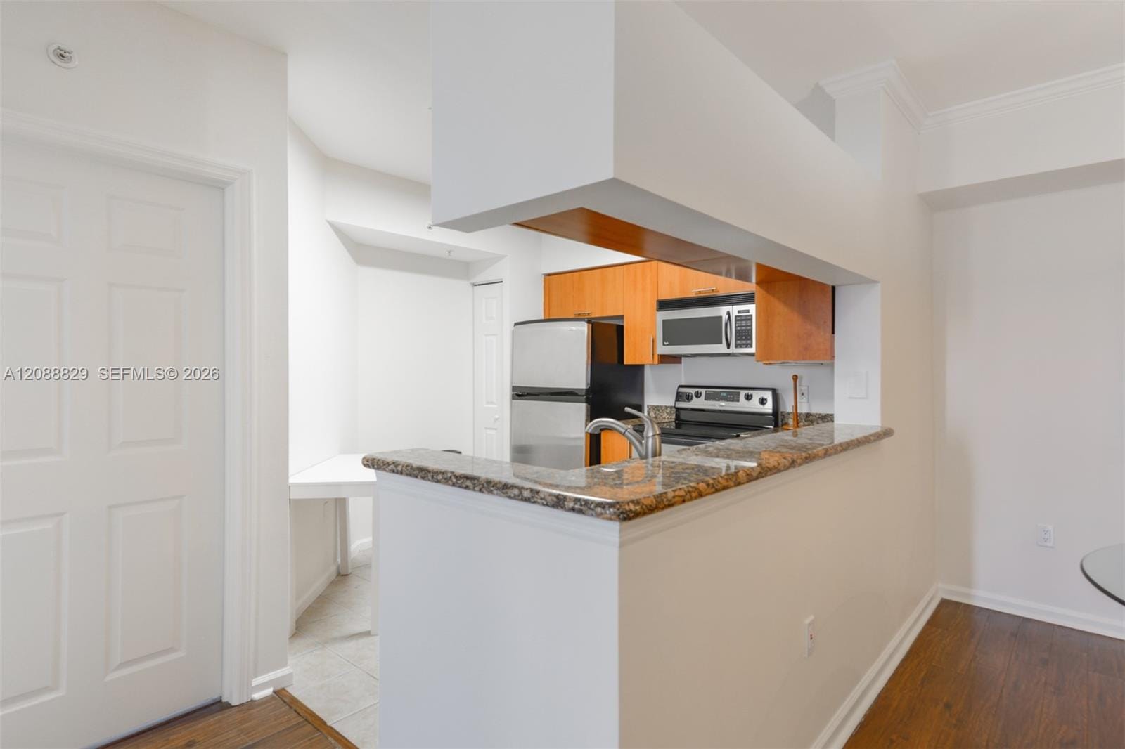 17100 N Bay Road 1906, Sunny Isles Beach, FL 33160 photo 12