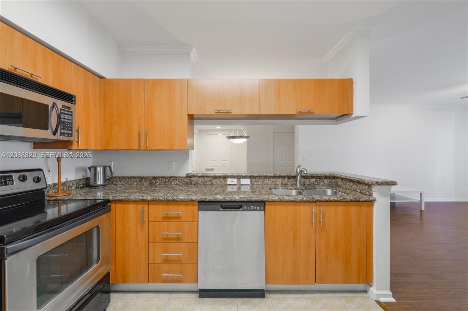 17100 N Bay Road 1906, Sunny Isles Beach, FL 33160 photo 13