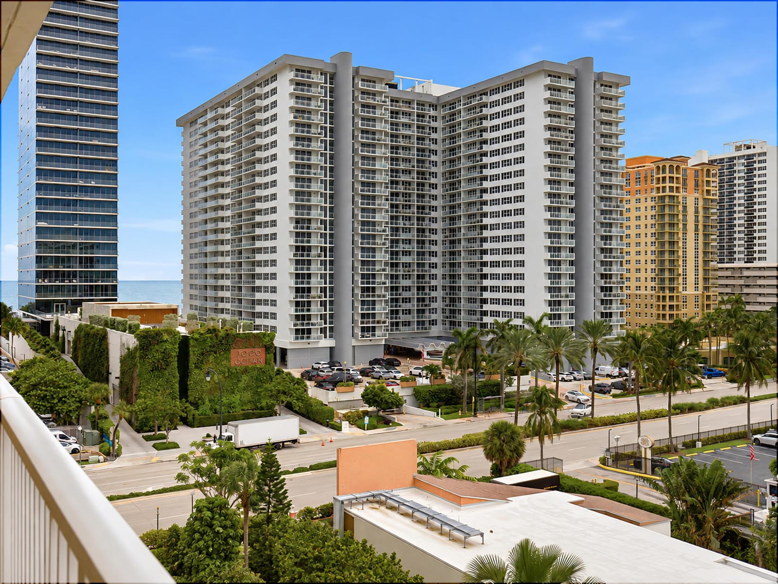 1985 S OCEAN Drive 6G — photo 1
