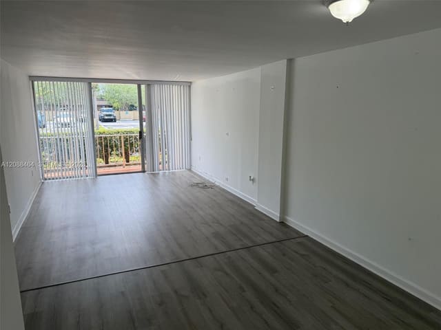 13120 SW 92nd Avenue B-120, Miami, FL 33176