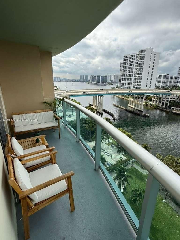 19390 Collins Avenue 1217, Sunny Isles Beach, FL 33160 photo 8