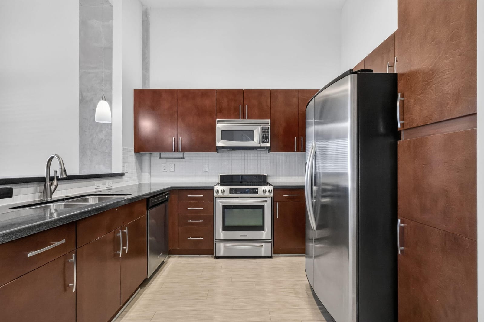 300 S Australian Avenue 128 — photo 5