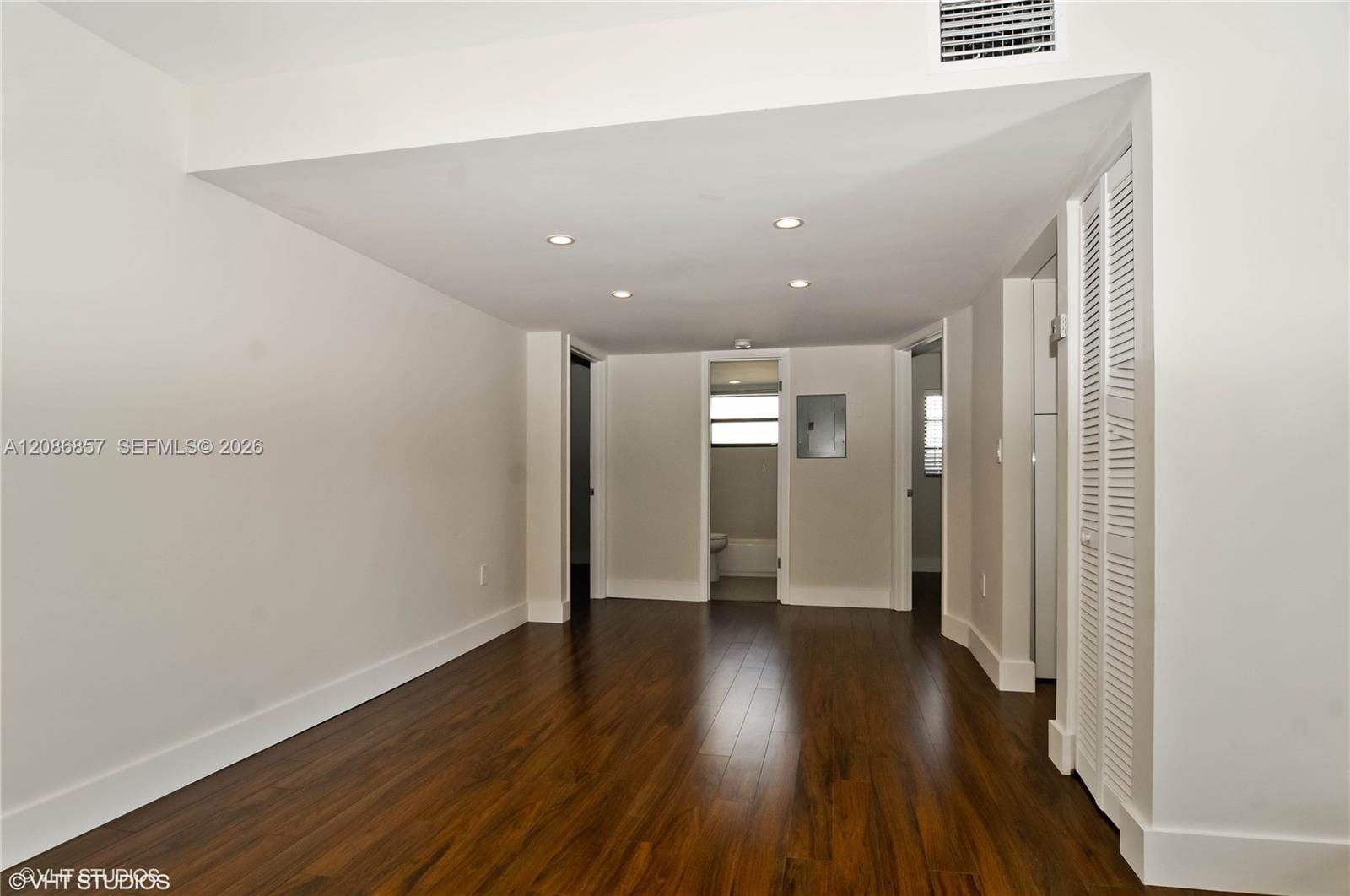 1617 Jefferson Avenue 404 — photo 5