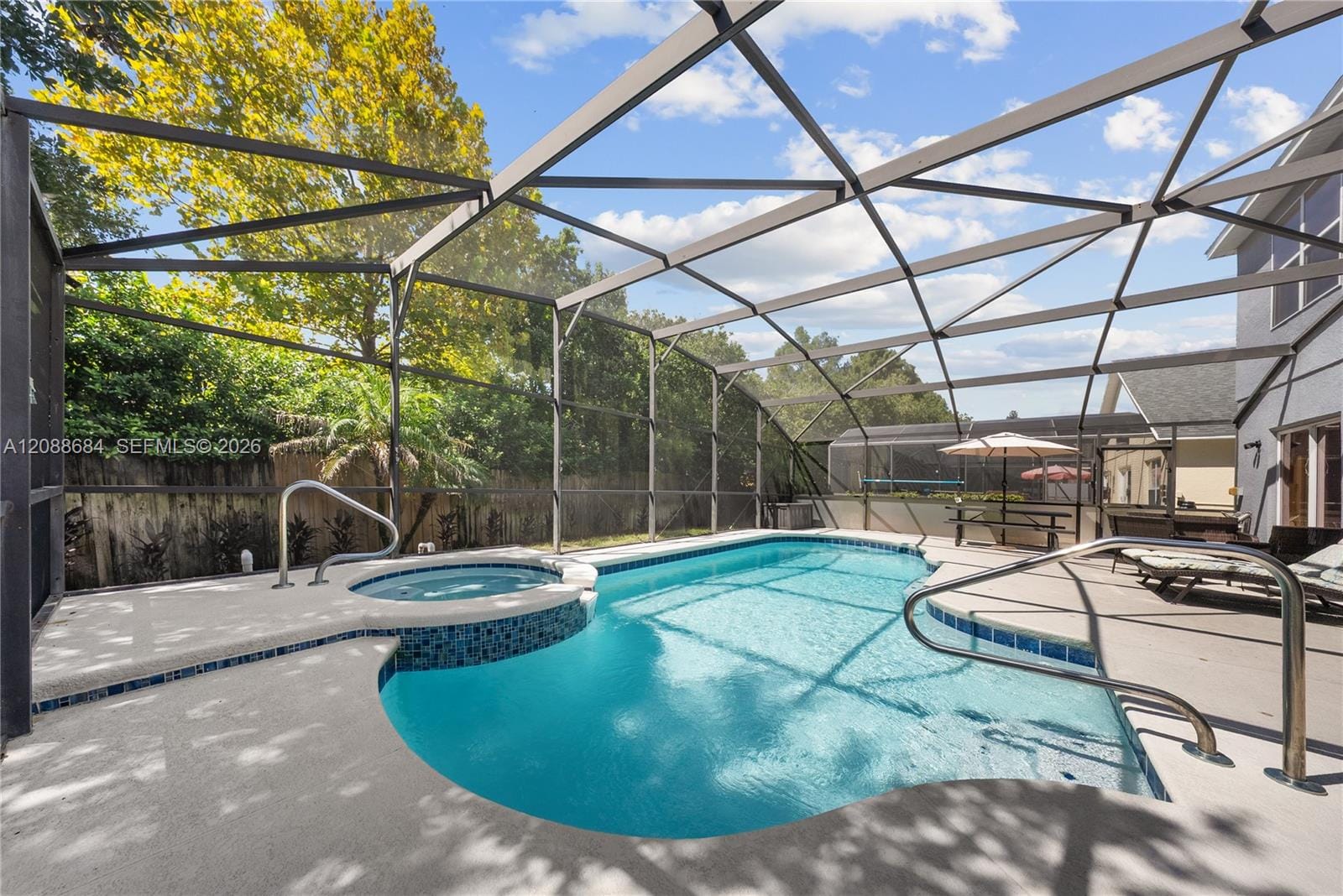 985 Lake Berkley Drive, Kissimmee, FL 34746 photo 10