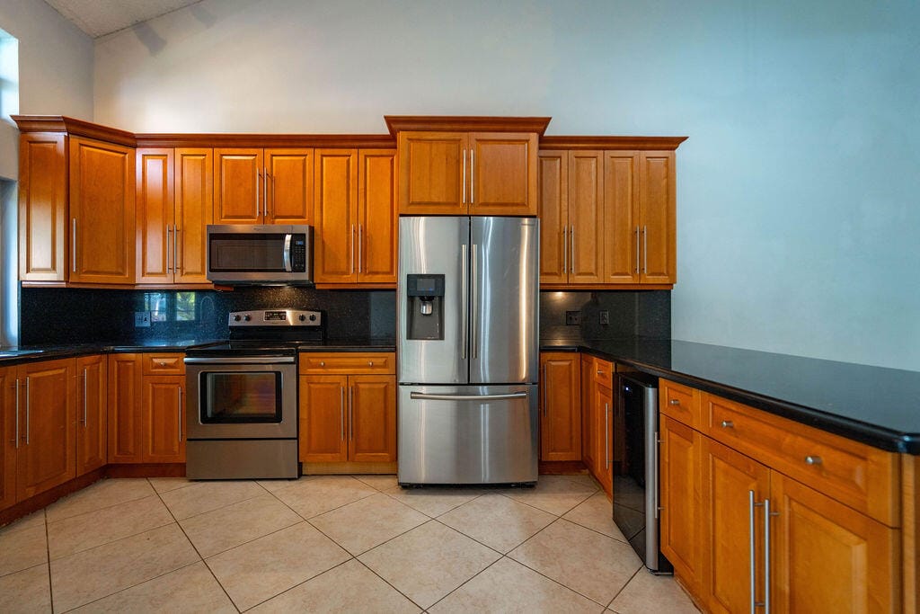 2840 S OAKLAND FOREST Drive 2703, Oakland Park, FL 33309 photo 6