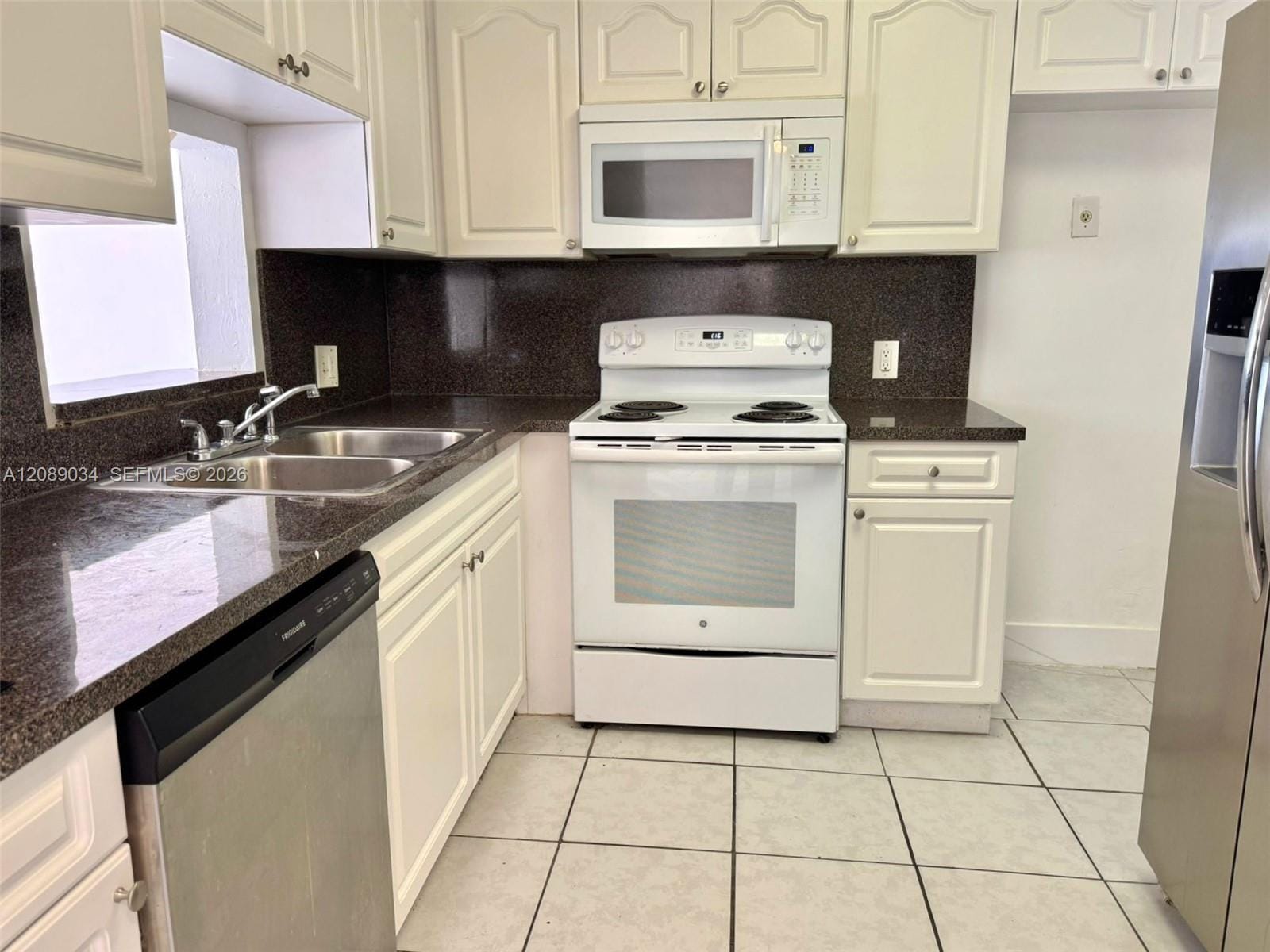 11925 NE 2nd Avenue B205, North Miami, FL 33161 photo 6
