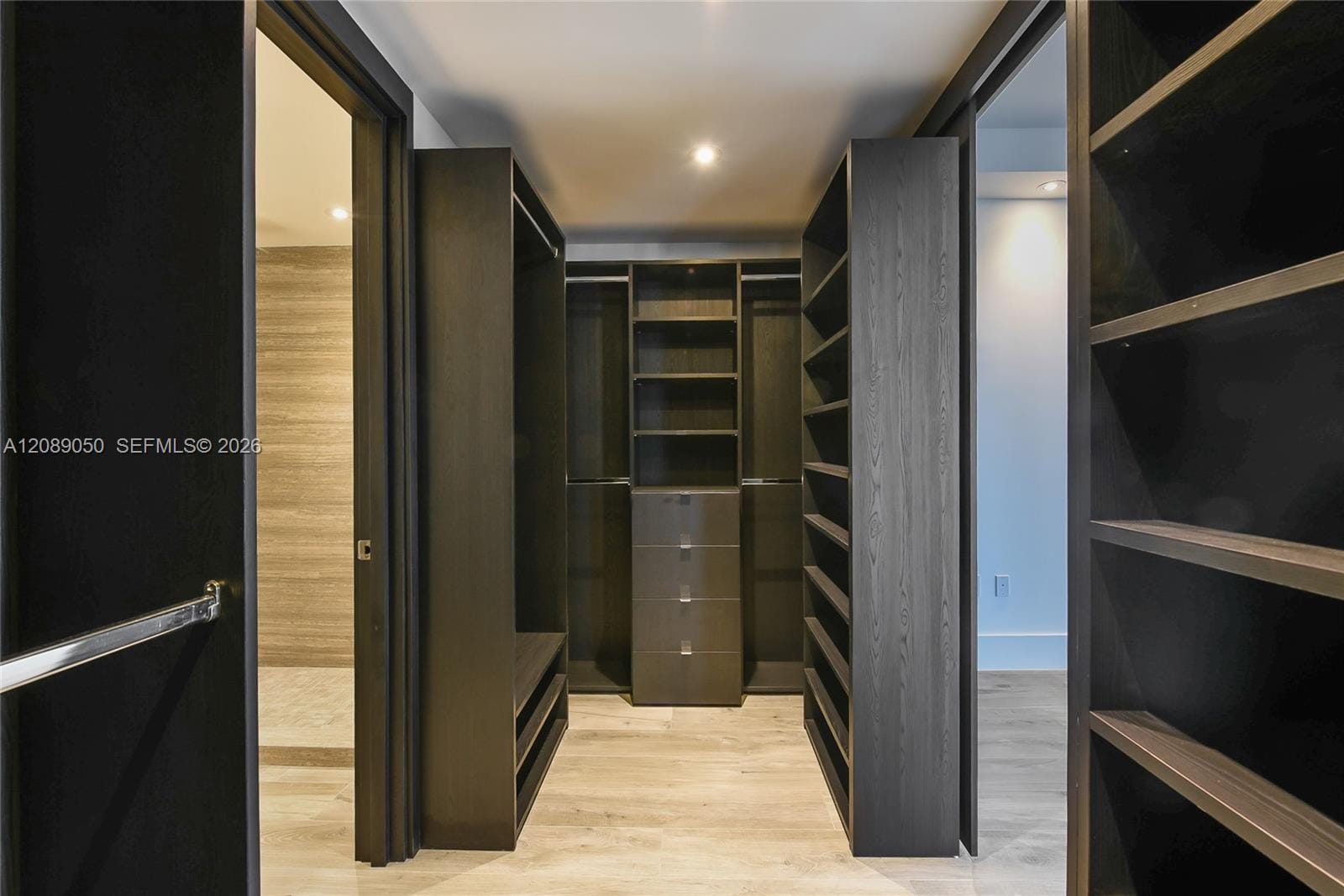 1010 Brickell Avenue 3905, Miami, FL 33131 photo 13