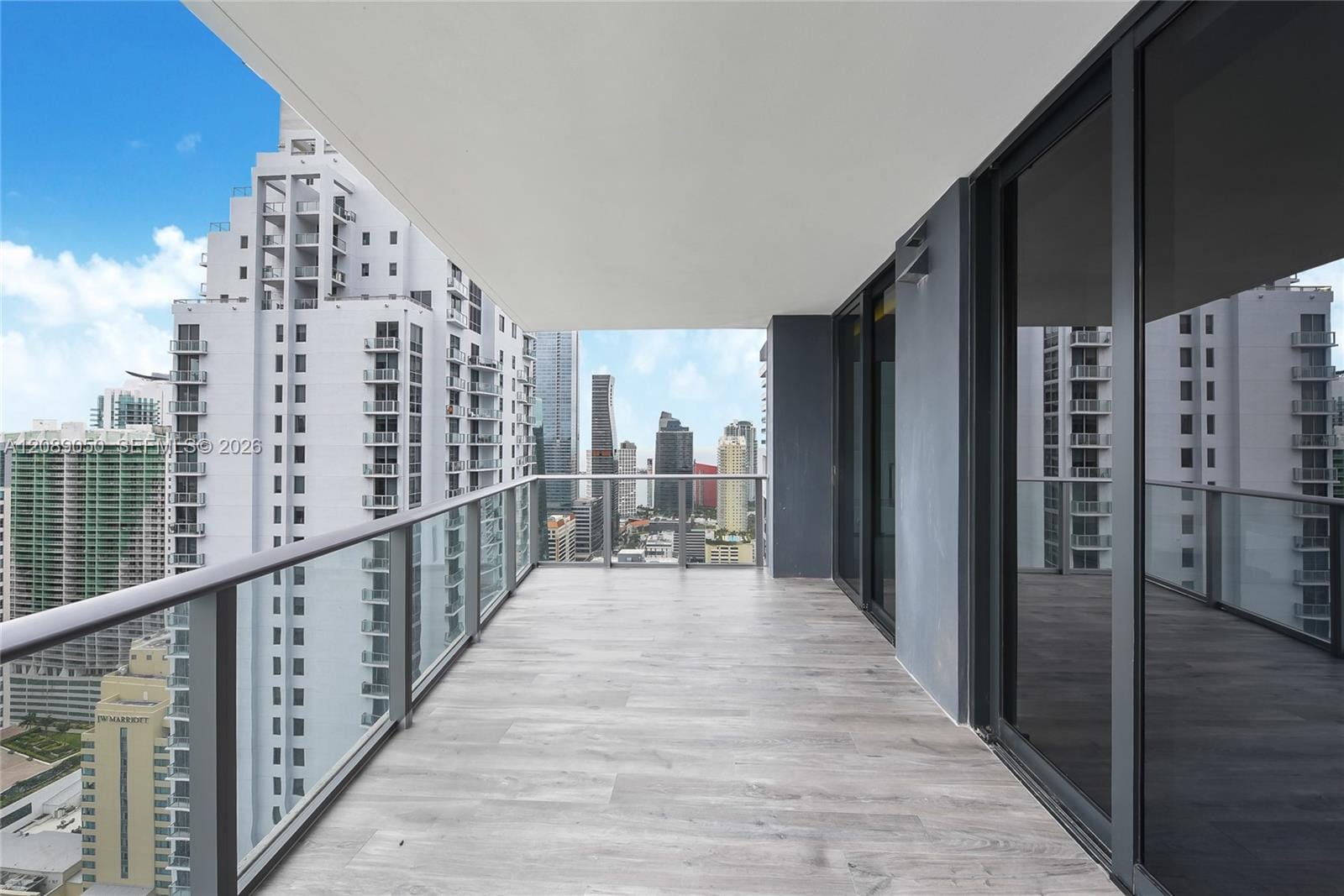 1010 Brickell Avenue 3905, Miami, FL 33131 photo 17