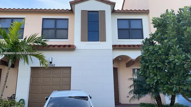 20962 NW 1st Drive 20962, Pembroke Pines, FL 33029
