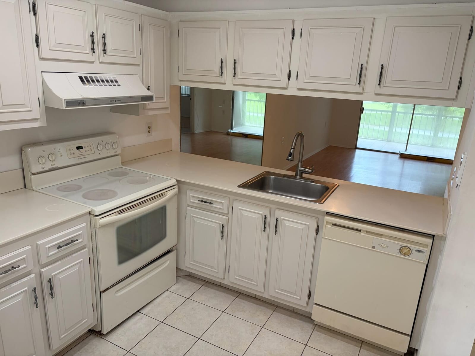 2614 NASSAU F2 — photo 4