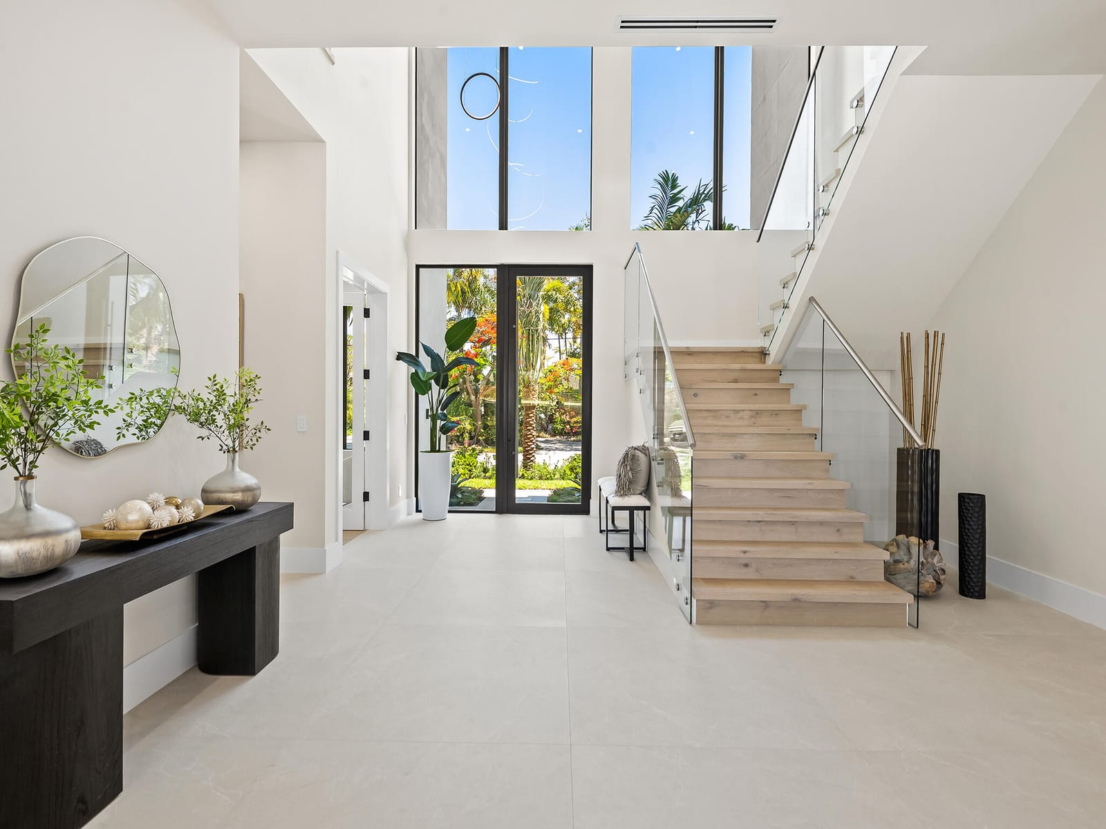 1123 SW 21ST Street — photo 1