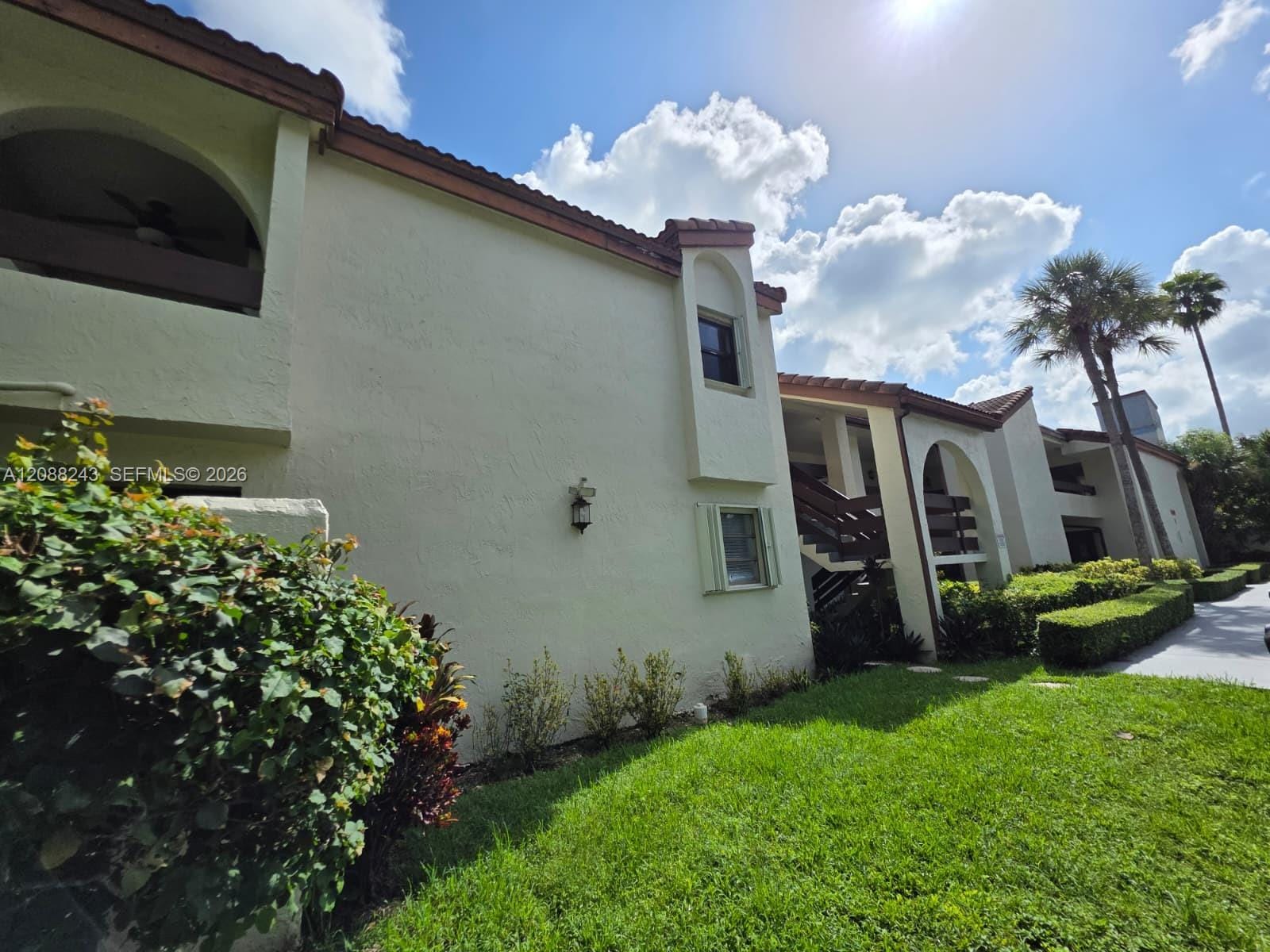 9060 SW 125th Avenue C202 — photo 4
