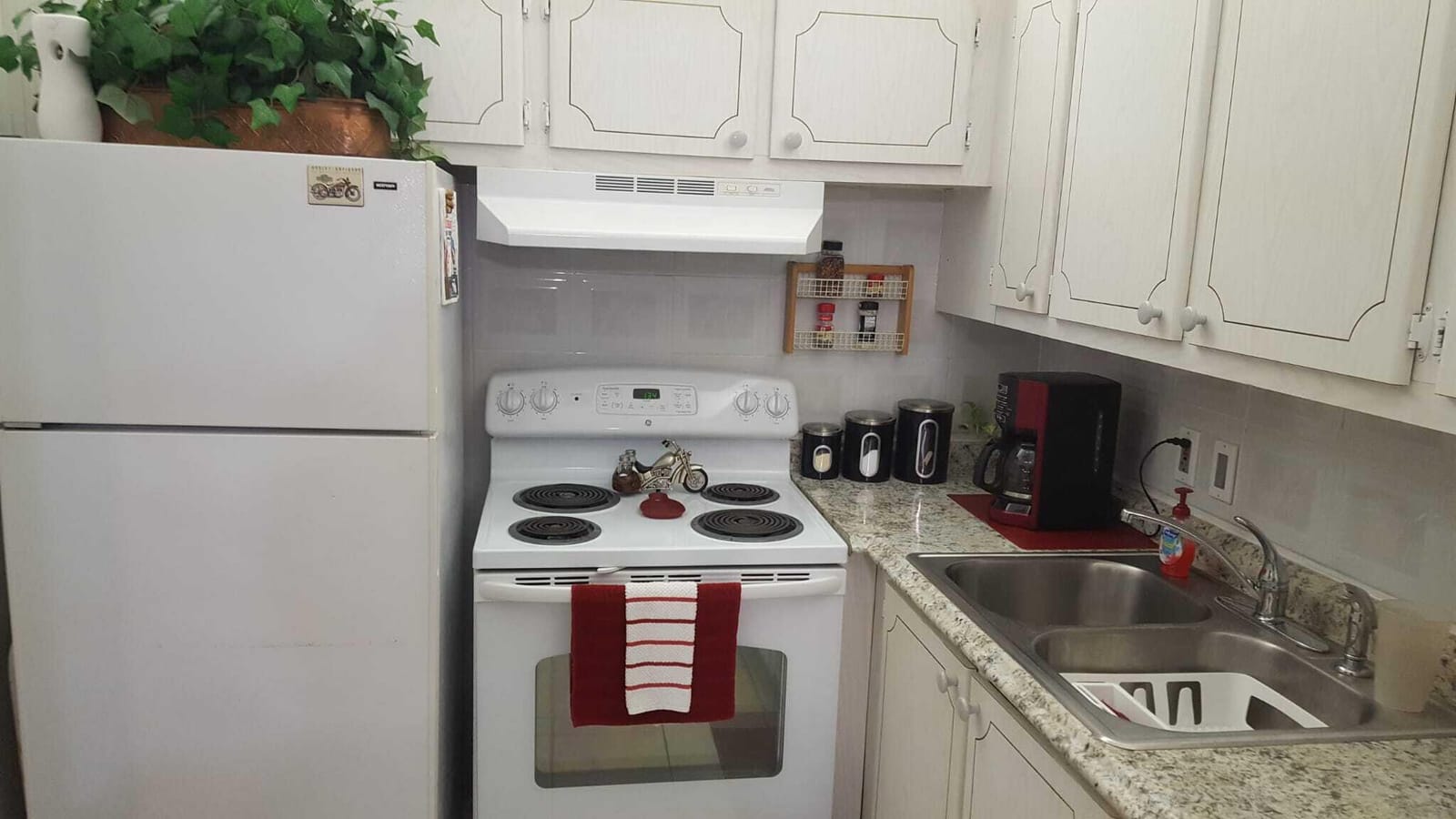 15 Salisbury A, West Palm Beach, FL 33417 photo 7