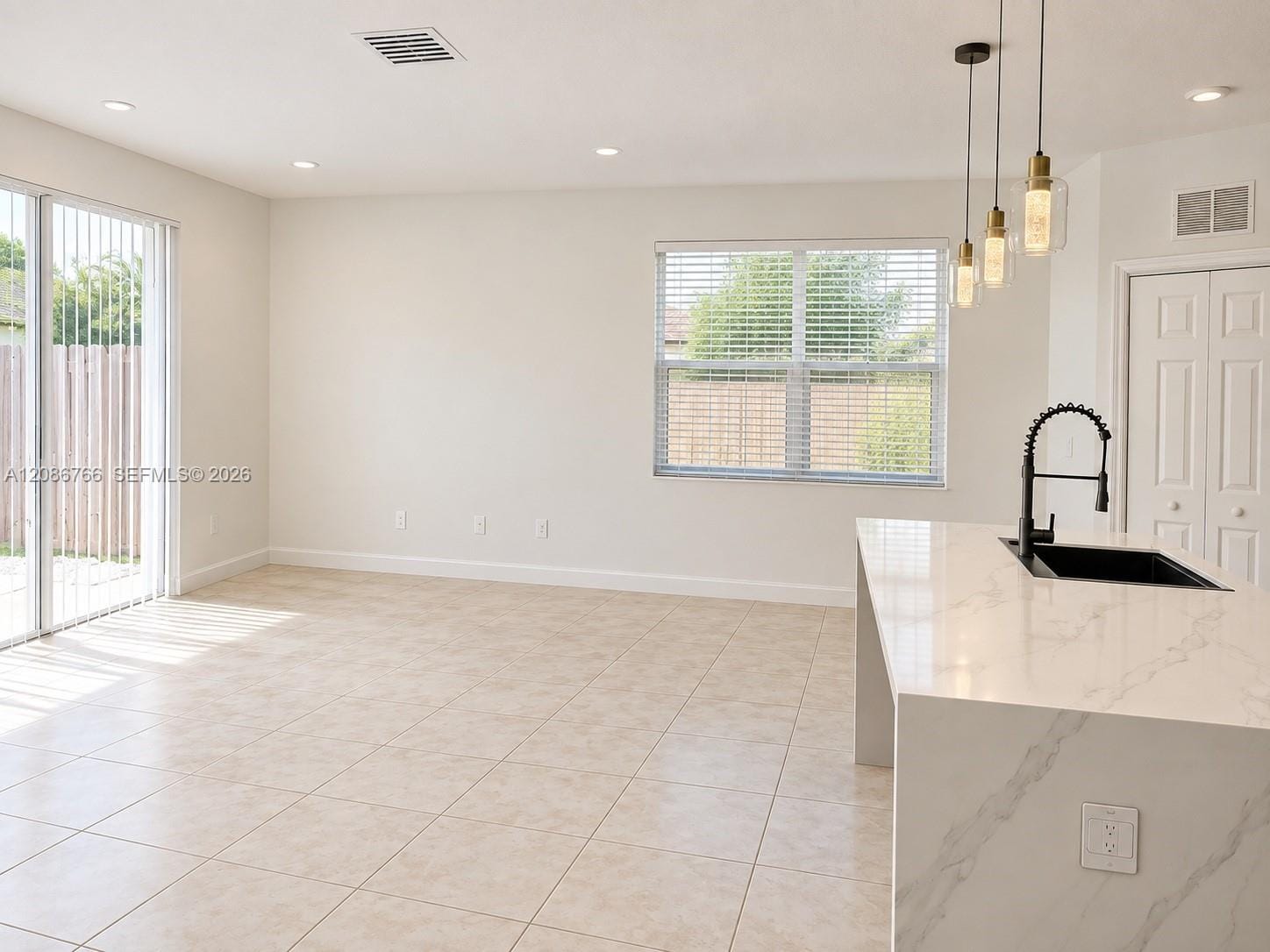 11034 NW 86th Terrace 0 — photo 7