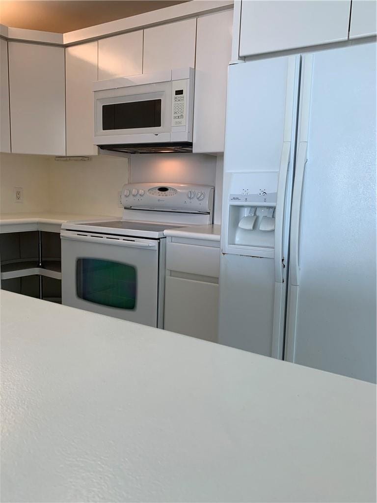 100 Bayview Drive 1826 — photo 11