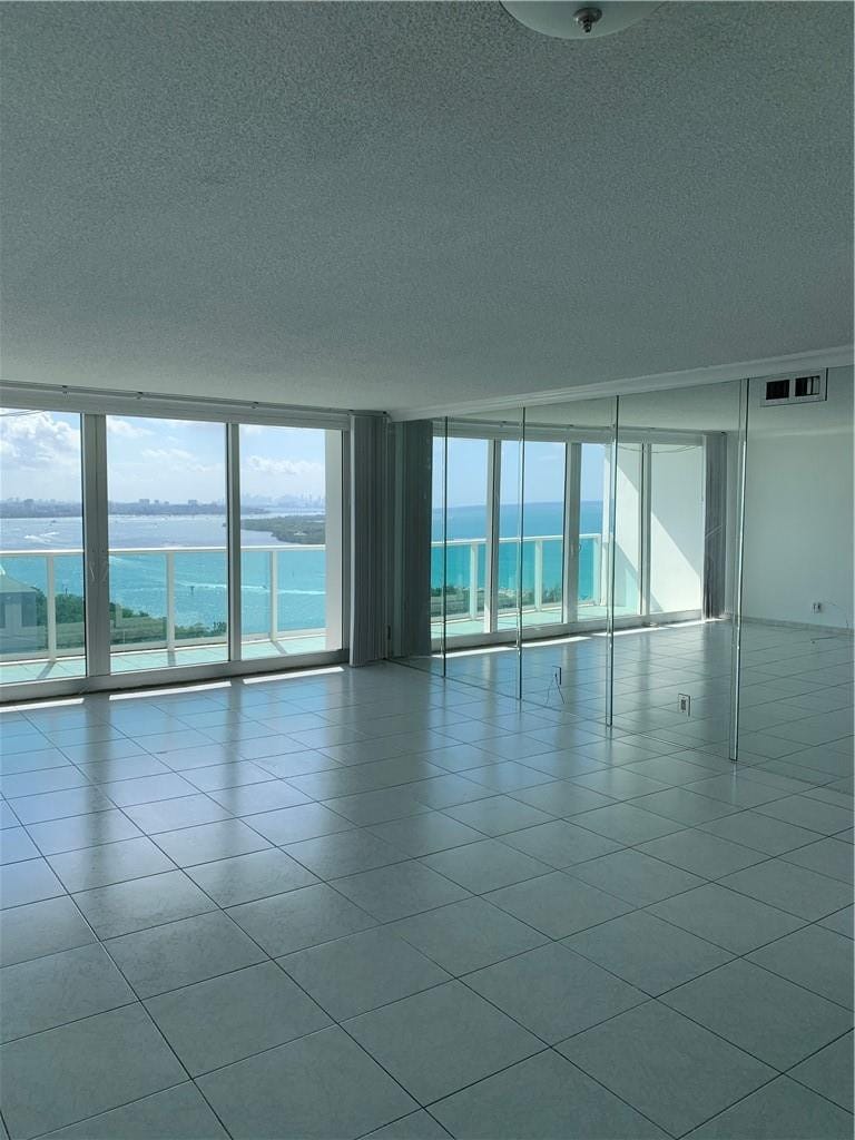 100 Bayview Drive 1826 — photo 7