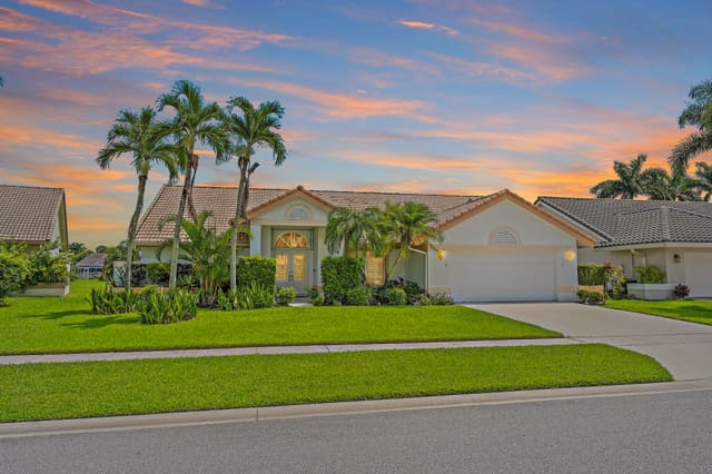6857 BLUE BAY Circle, Lake Worth, FL 33467