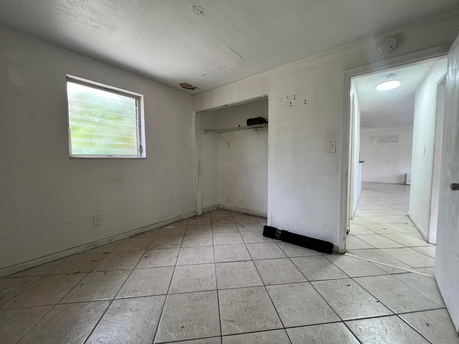 5671 NE 8TH Avenue, Oakland Park, FL 33334 photo 17