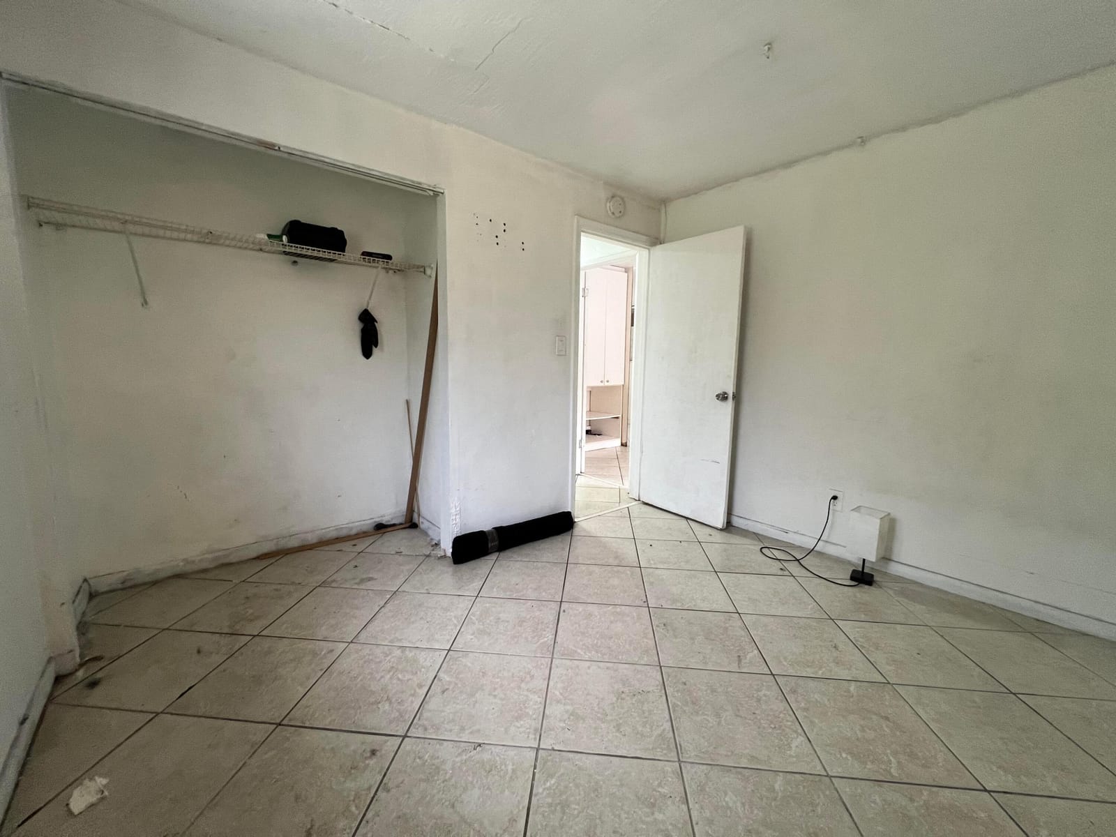 5671 NE 8TH Avenue, Oakland Park, FL 33334 photo 18