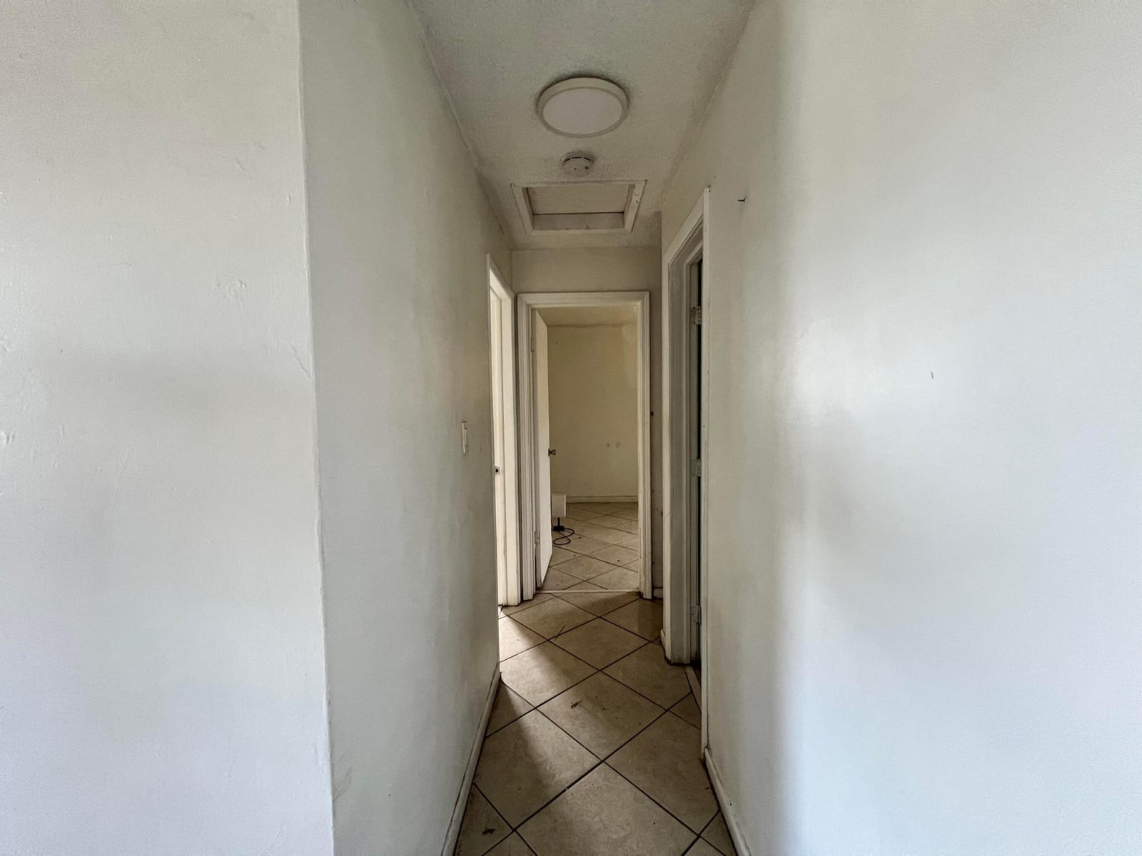 5671 NE 8TH Avenue, Oakland Park, FL 33334 photo 19